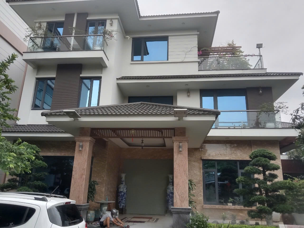 Thi -công -chỉ -đồng -chống -trượt -cho- khách- sạn- Vân Long - Từ Sơn Bắc Ninh