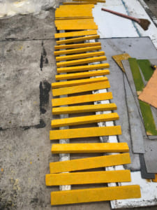 Gia- công- tấm-composite- chống- trượt - cho Tổ Hợp cơ khí Trường Hải Thaco